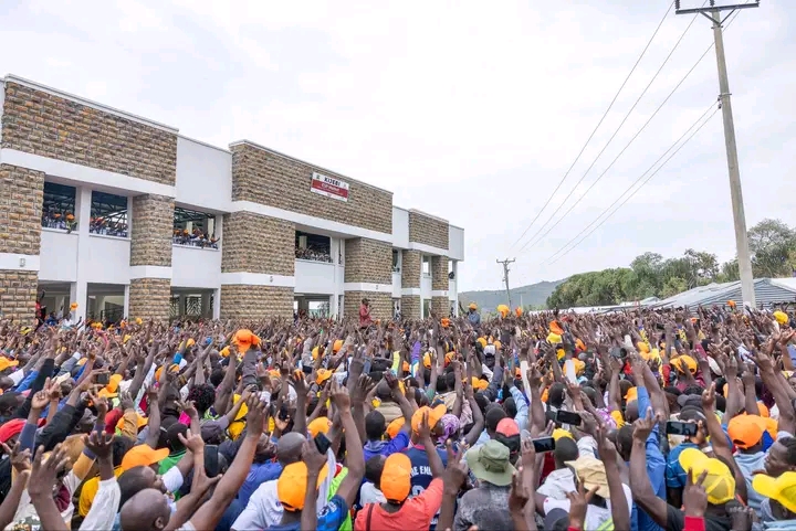 RUTO’S HOMABAY VISIT: SH3.5B MARKET BOOST, KABUNDE AIRSTRIP EXPANSION AND NEW AGRICULTURE DEALS UNVEILED