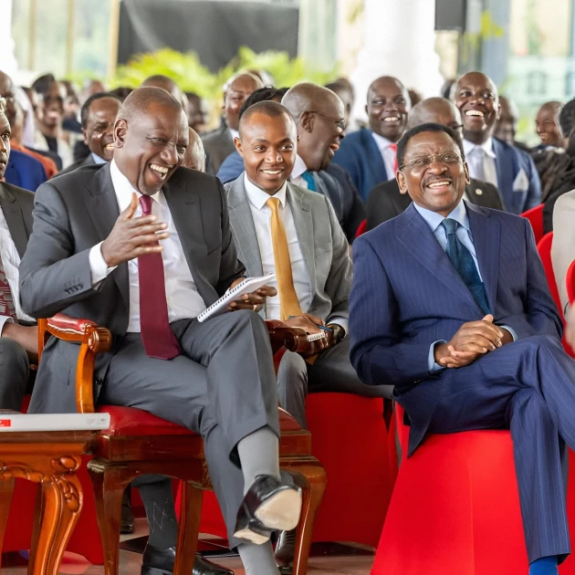 Orengo Makes Surprise Shift as He Leads Siaya Delegation to State House