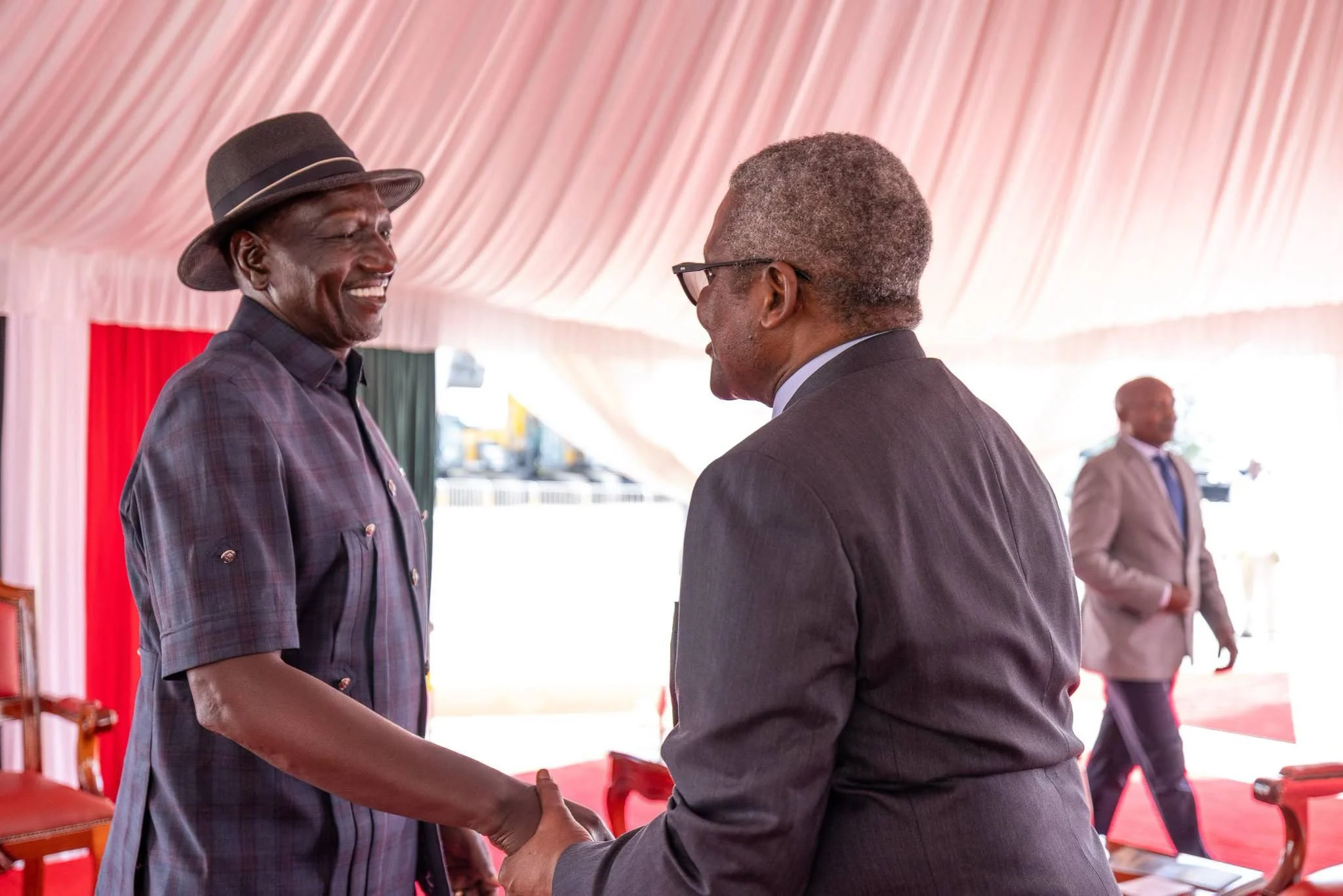 RUTO: KENYA WILL TAKE A STAKE IN DANGOTE REFINERY AND CONTRIBUTE ITS ASSETS