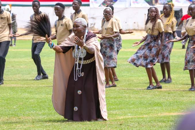 79-Year-Old Kogo Basilisa Becomes Internet Sensation Through Her Love for Dance