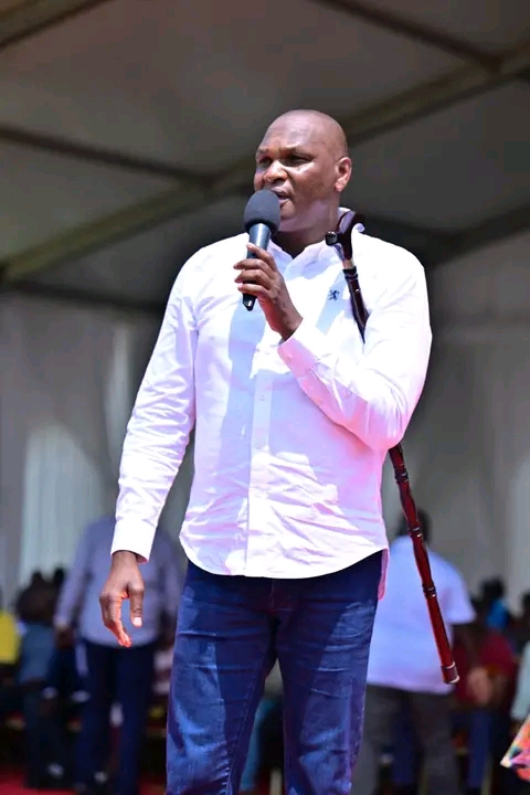 Farouk Kibet has call on political Leaders to spread unity and peace to the nation