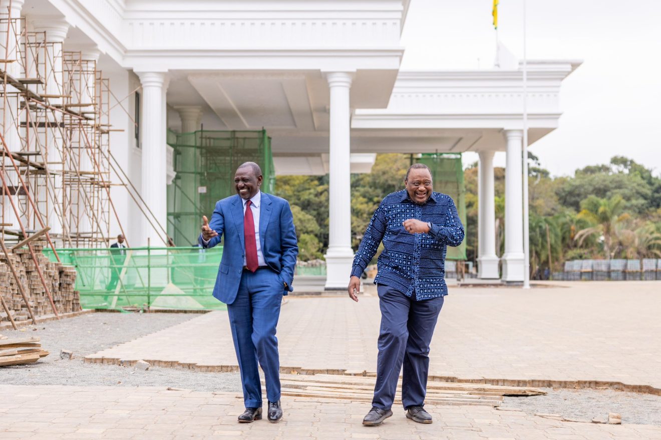 Reactions emerge as president Ruto and Uhuru unites at statehouse